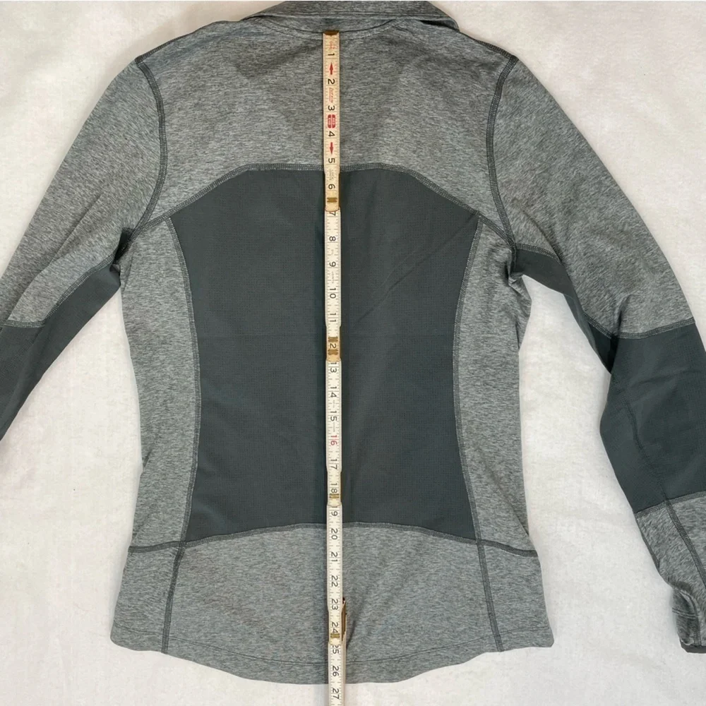 Columbia long sleeve full zip performance wear jacket thumb hole zip pockets Sm  - Picture 8 of 8